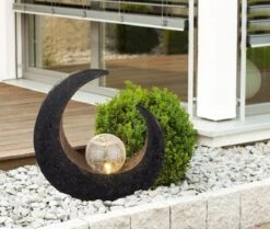 LED Solarlampe In Halbmondform Mit Kugel Von Globo -Leuchten Verkauf 33469 am