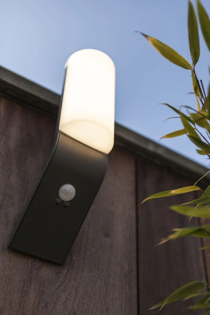 Lutec Bati LED Außenwandleuchte Anthrazit IP44 1100lm 16x31,5x10cm 4 Lutec Bati LED Außenwandleuchte Anthrazit IP44 1100lm 16x31,5x10cm – Bild 2