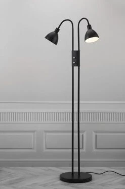 Nordlux Ray Stehleuchte E14, 2-flg. Schwarz Mit Flexarm 2x Dimmer -Leuchten Verkauf 72224003