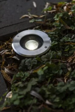 Lutec Denver LED Bodeneinbauleuchte Edelstahl IP65 1030lm 15,5x9x15,5cm 8 Lutec Denver LED Bodeneinbauleuchte Edelstahl IP65 1030lm 15,5x9x15,5cm -Leuchten Verkauf 7704801012 2