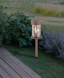 LED Solarlaterne Mit 3 Kerzen Zum Hängen, Stellen Oder Erdspitz LED Flackert Kunststoff Acryl Rostfarben Klar Von Globo -Leuchten Verkauf globo36702 am1