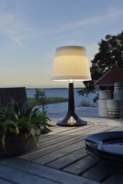 KONSTSMIDE Assisi Solar LED Tischleuchte 7 KONSTSMIDE Assisi Solar LED Tischleuchte -Leuchten Verkauf konst7109 752 2