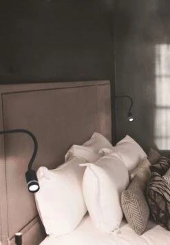 Luce Design Kepler LED Wandleuchte Schwarz 100lm 3000K 11x13x20,5cm Mit Schalter 5 Luce Design Kepler LED Wandleuchte Schwarz 100lm 3000K 11x13x20,5cm Mit Schalter -Leuchten Verkauf led kepler nero ambi