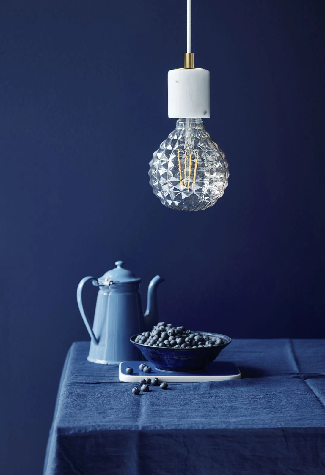 Nordlux SIV Pendelaufhang E27, Marmor Weiß, 270cm Textilkabel 6 Nordlux SIV Pendelaufhang E27, Marmor Weiß, 270cm Textilkabel – Bild 4