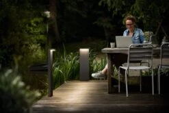 Philips MyGarden Bustan LED Wegeleuchte Anthrazit 1000lm IP44 77x22x9cm -Leuchten Verkauf philips bustan aussenlampe 1648693p0 3